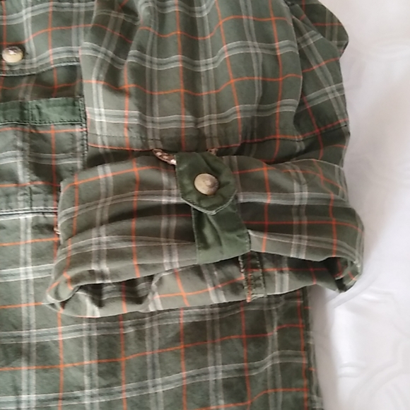 Columbia button down PHG - Picture 3 of 4